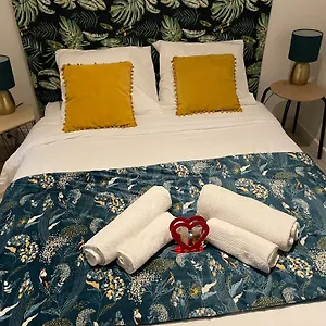 https://studio-vaise-3-centre-lyon-69009.hotels-rhonealpes.com