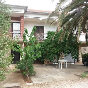 Zlatko Appartement